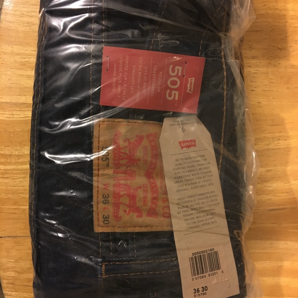 Levi’s 505 - Picture 1 of 2